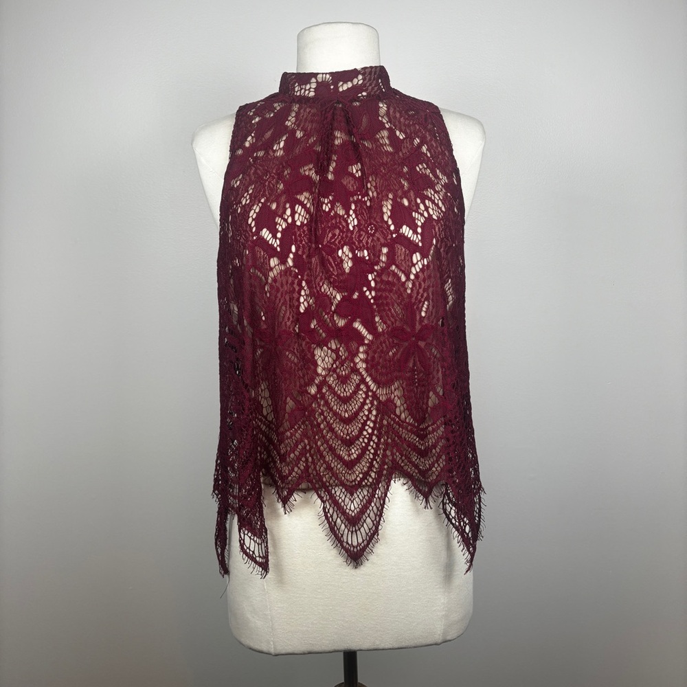 Lace Sleeveless High Neck Blouse